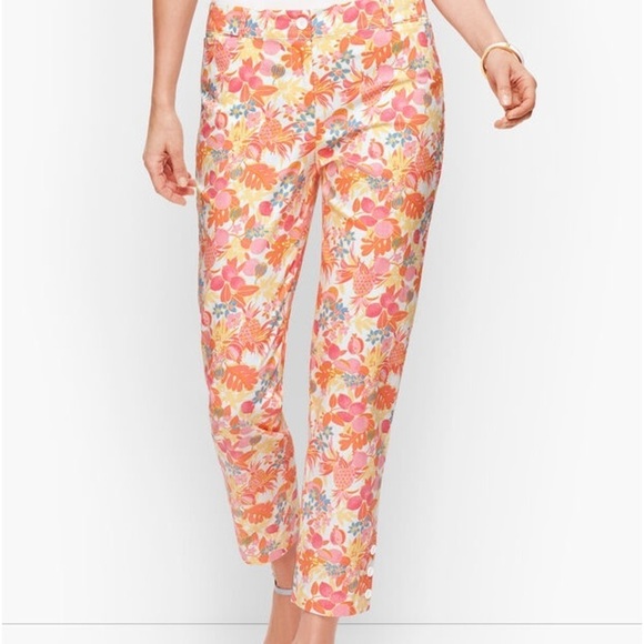5 for $40 
Talbots Crop Pants  ‘fruits and flowers’ sz10p - Picture 1 of 14